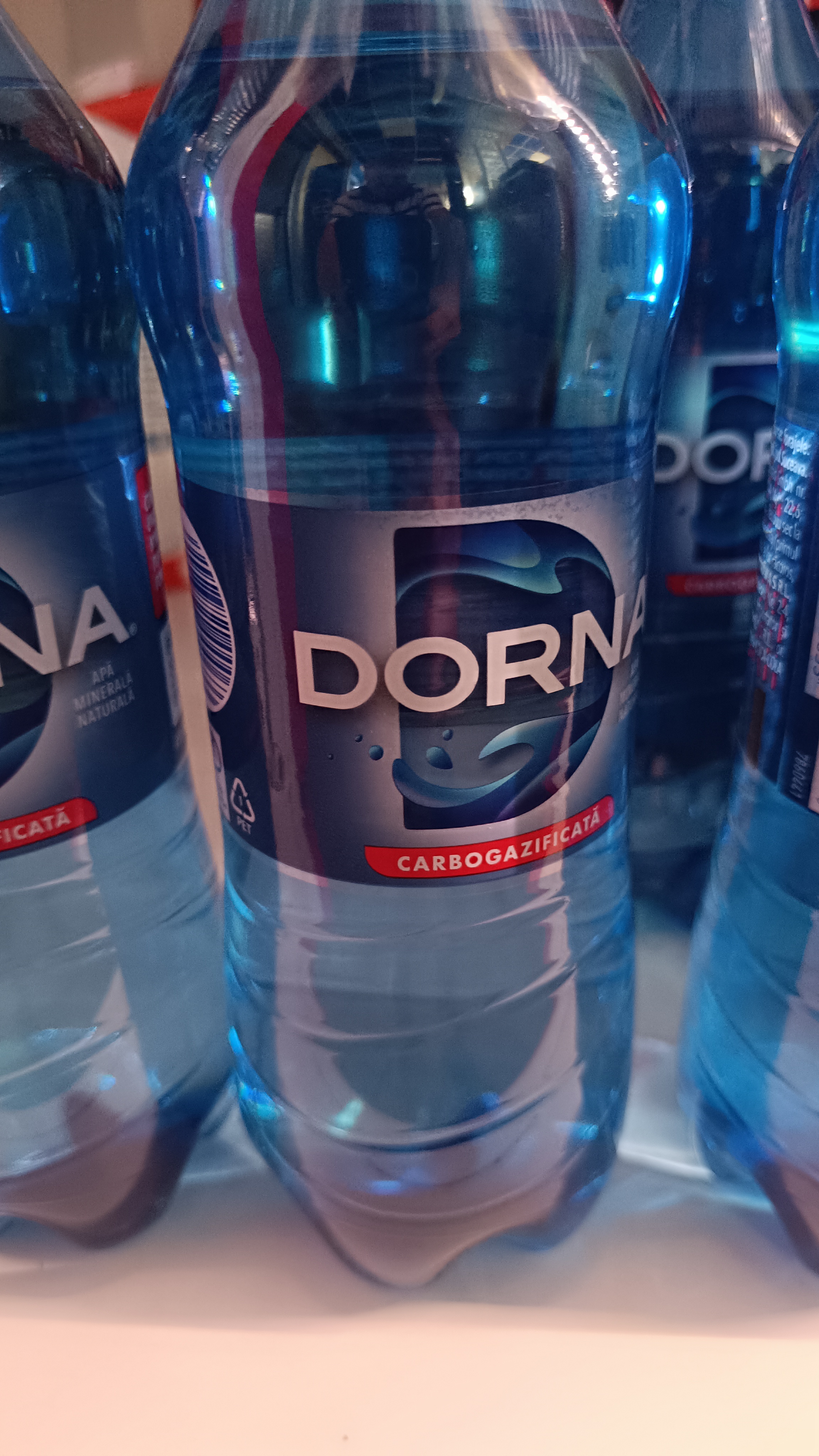 APA MINERALĂ DORNA